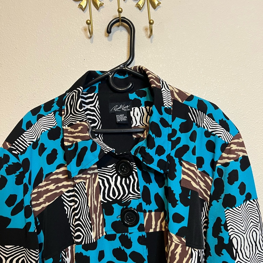 Russell Kemp Aqua Blue,Brown, White, and Black Animal Patterned Jacket. Size 4X - Picture 2 of 5